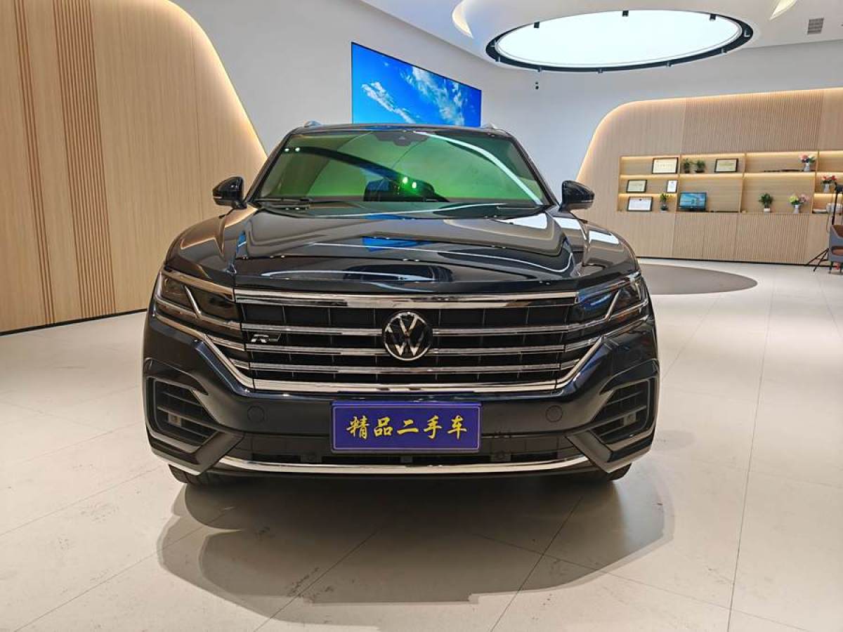 大眾 途銳  2023款 3.0TSI 銳享版 經(jīng)典運(yùn)動套裝圖片