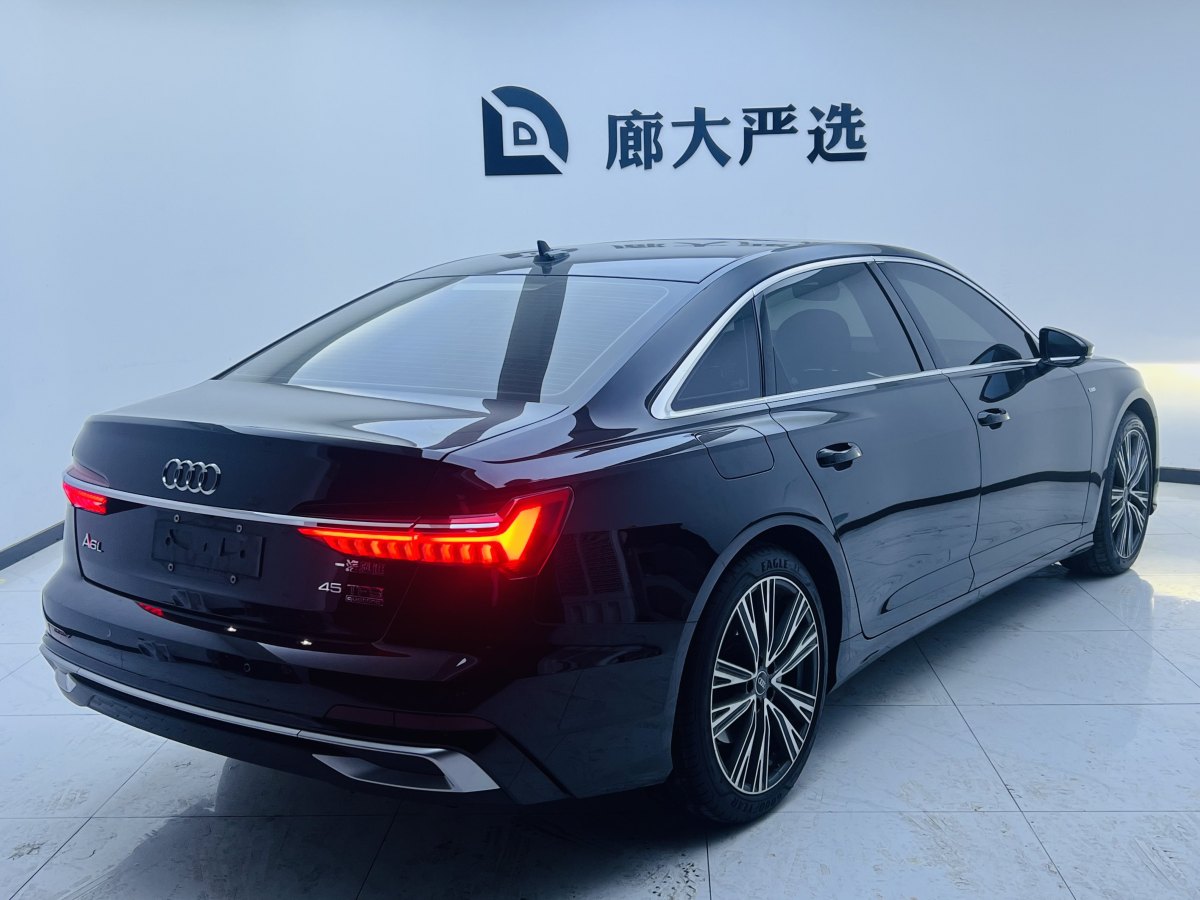 奧迪 奧迪A6L  2023款 改款 45 TFSI 臻選動感型圖片