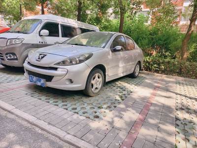 2012年8月 标致 207 三厢 1.6L 自动驭乐版图片