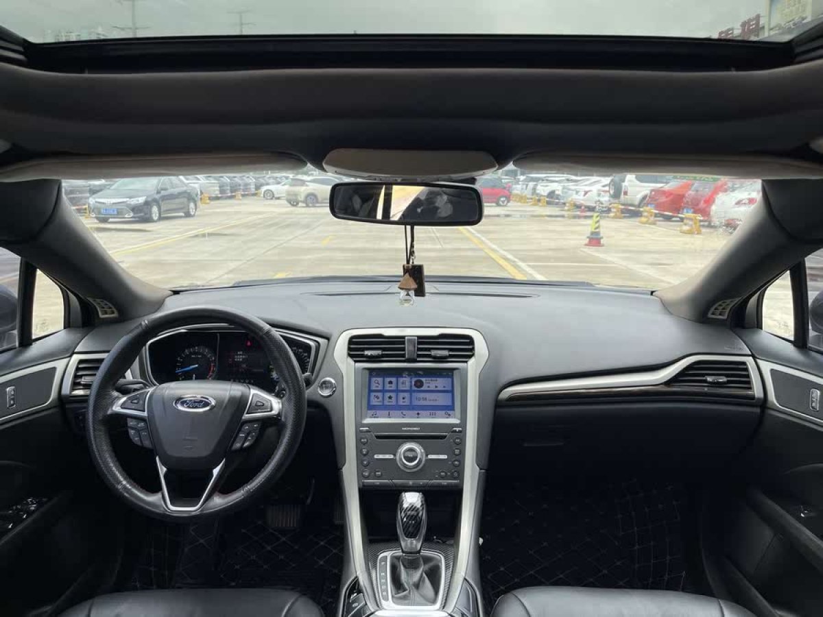 福特 蒙迪歐  2013款 2.0L GTDi200時(shí)尚型圖片