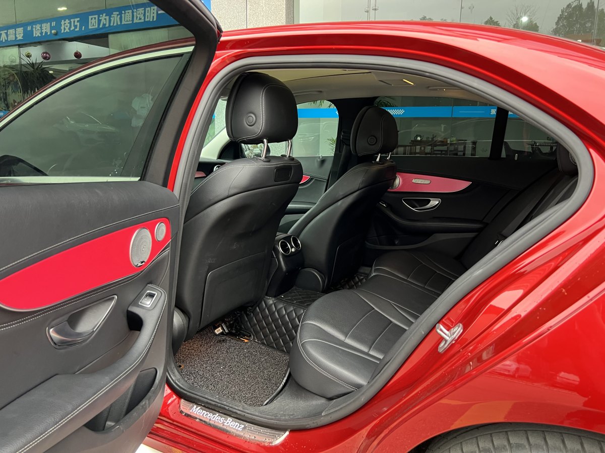 2018年7月奔驰 奔驰C级  2018款 C 200 L 运动版 成就特别版