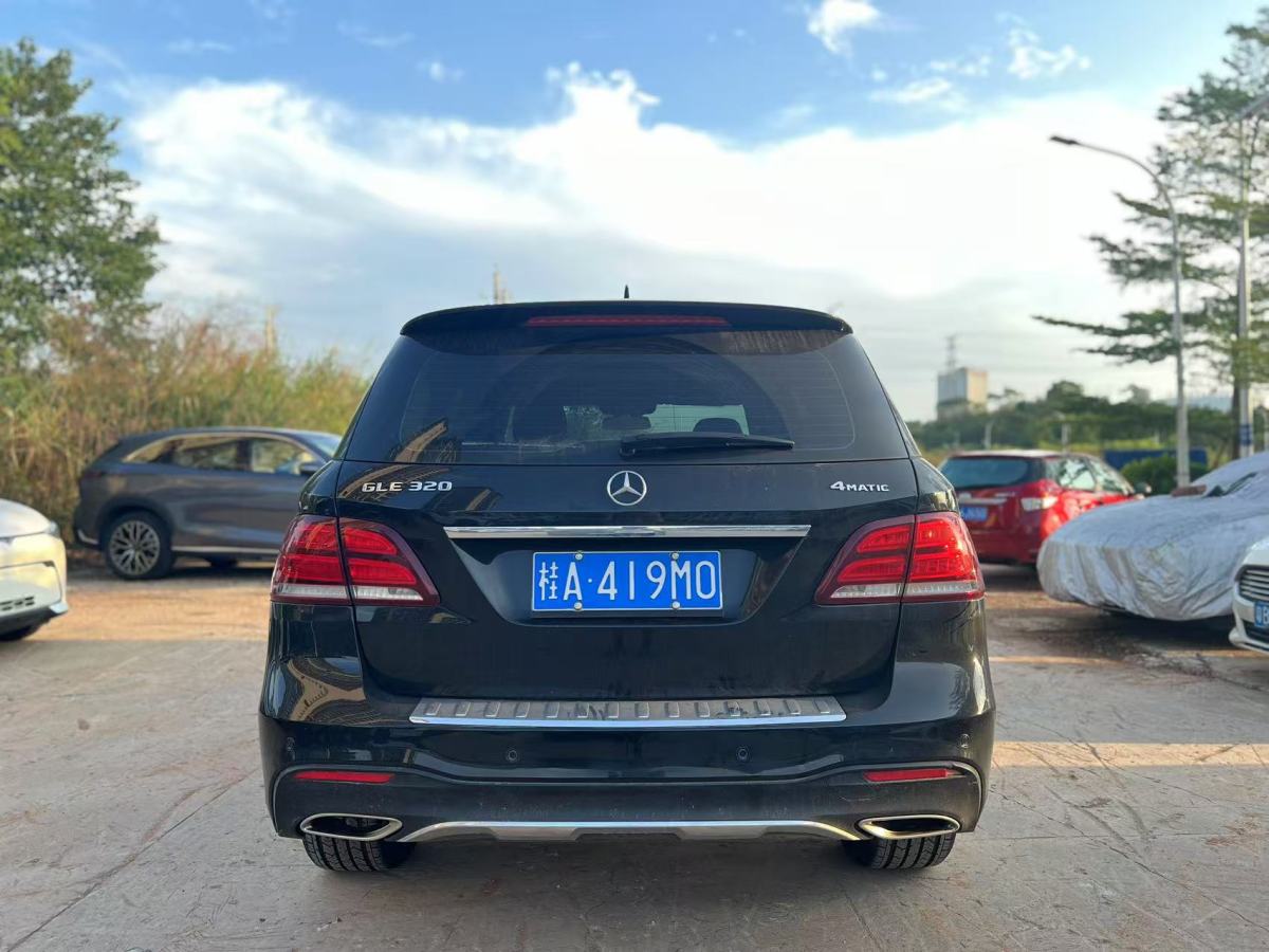 奔馳 奔馳GLE  2018款 GLE 320 4MATIC 動(dòng)感型臻藏版圖片