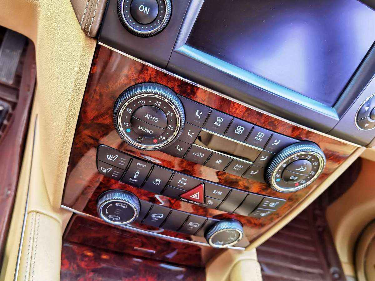 奔驰 奔驰GL级  2013款 GL 550 4MATIC图片