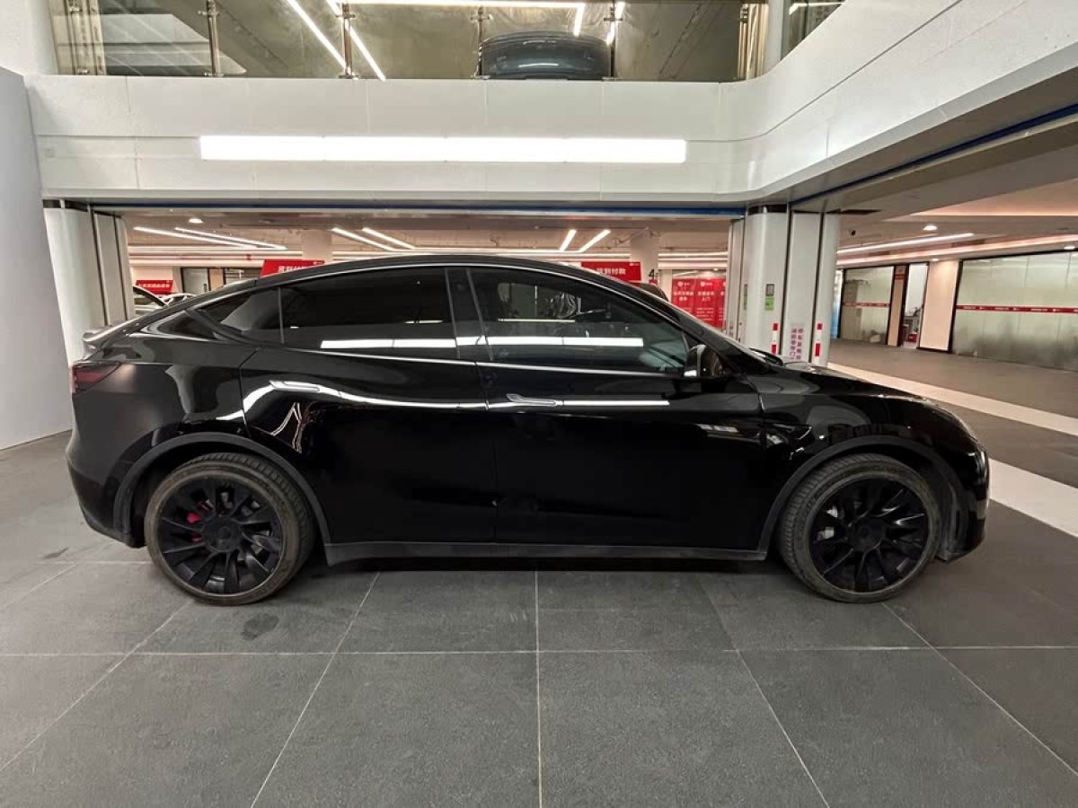 特斯拉 Model Y  2021款 長(zhǎng)續(xù)航全輪驅(qū)動(dòng)版 3D7圖片