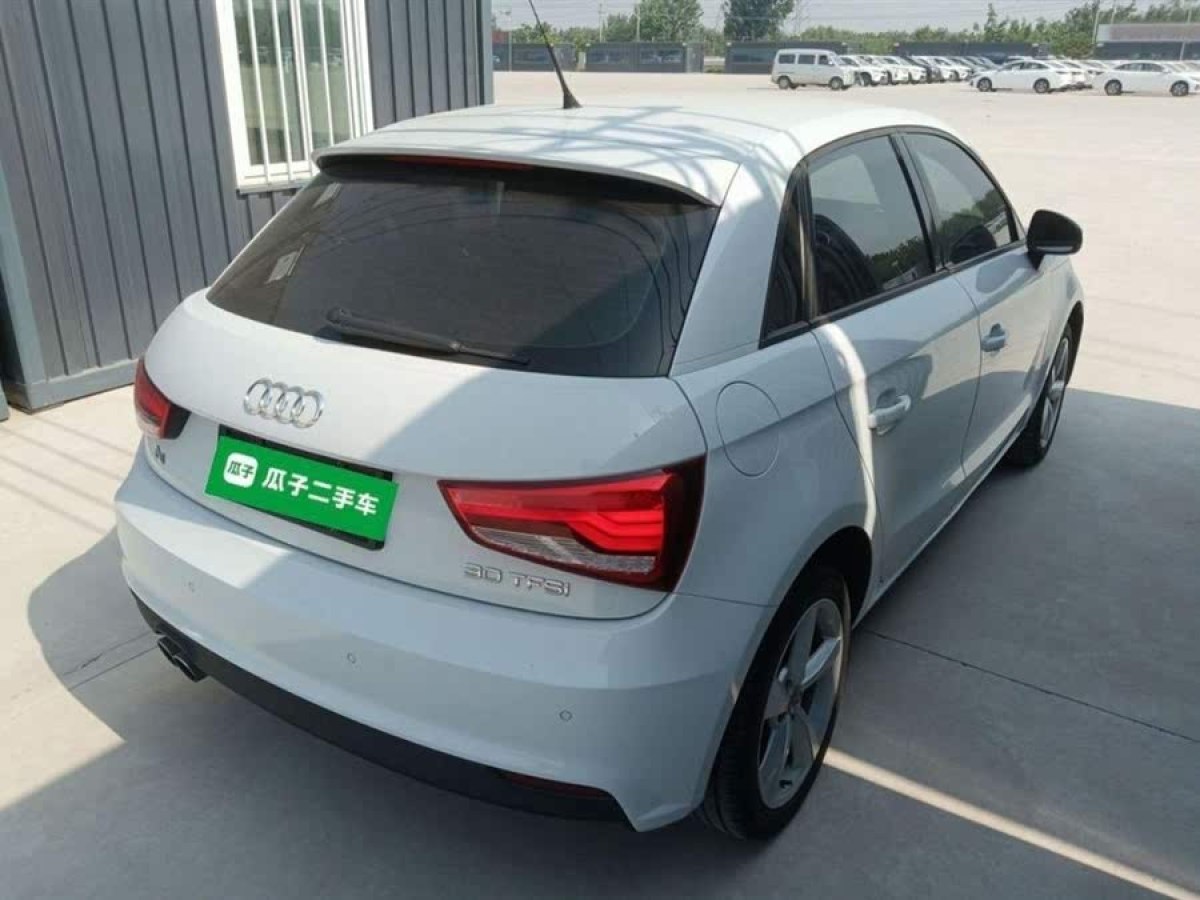 奧迪 奧迪A1  2016款 30 TFSI Sportback Design風(fēng)尚版圖片