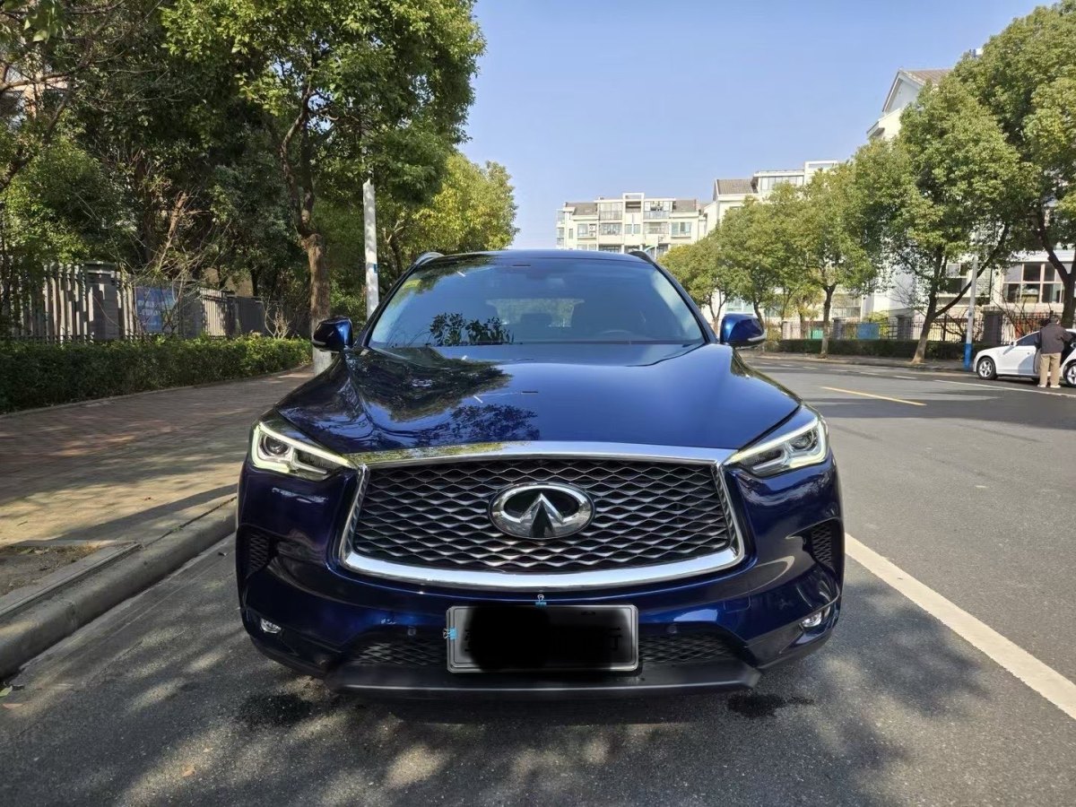 英菲尼迪 QX50  2018款 2.0T 四驅(qū)菁英版圖片