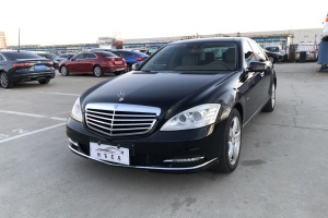 奔驰S级 奔驰 S 300 L 尊贵型 Grand Edition