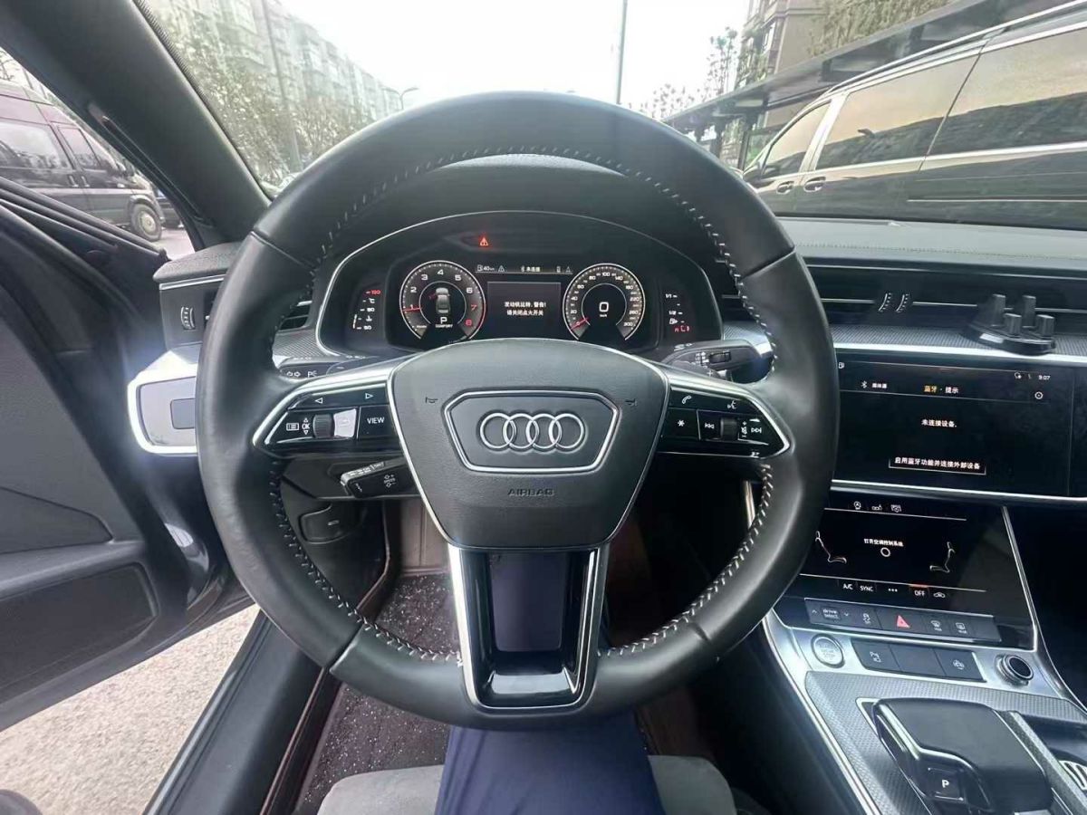 奧迪 奧迪A6  2020款 Allroad 探索家 55 TFSI 尊享越野型圖片