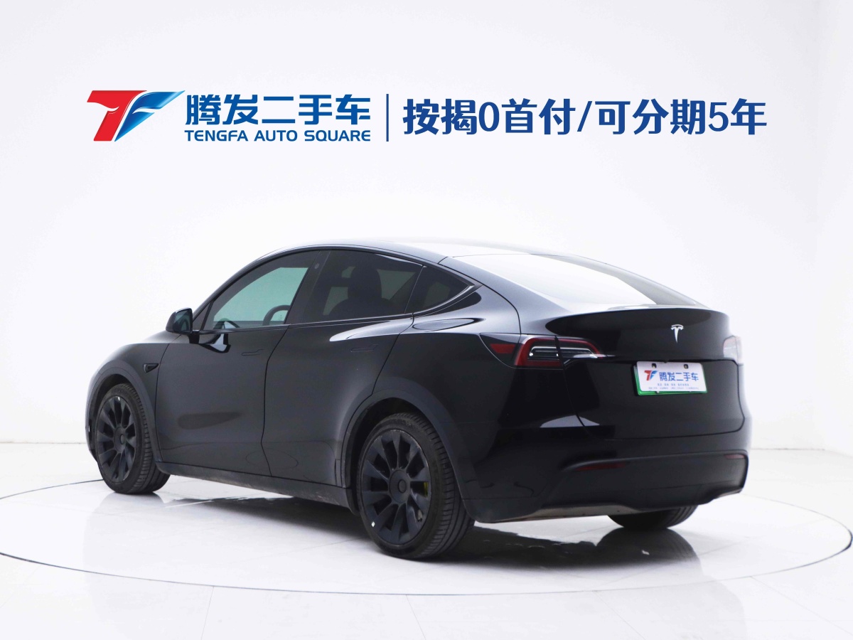 特斯拉 Model 3  2021款 改款 標(biāo)準(zhǔn)續(xù)航后驅(qū)升級(jí)版圖片