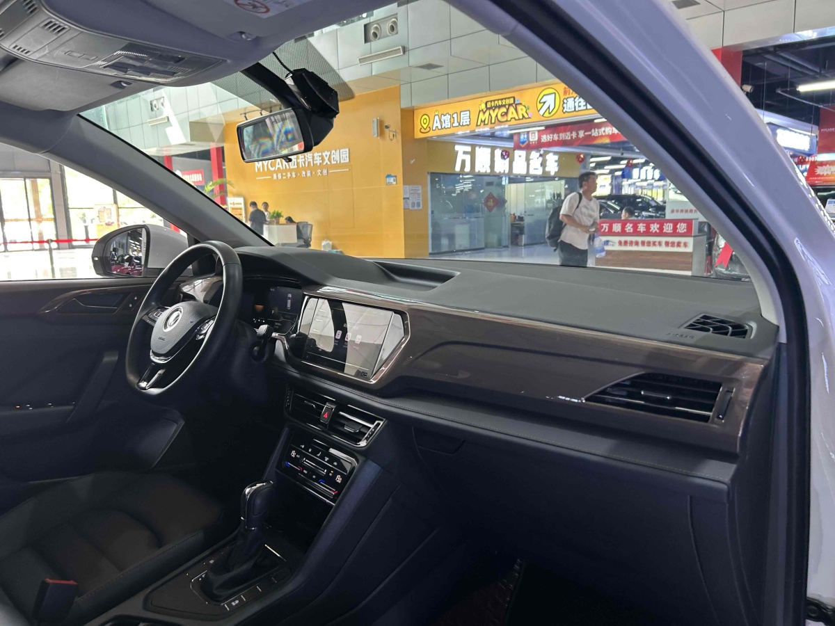 2022年5月大眾 途岳  2022款 280TSI 兩驅(qū)舒適版