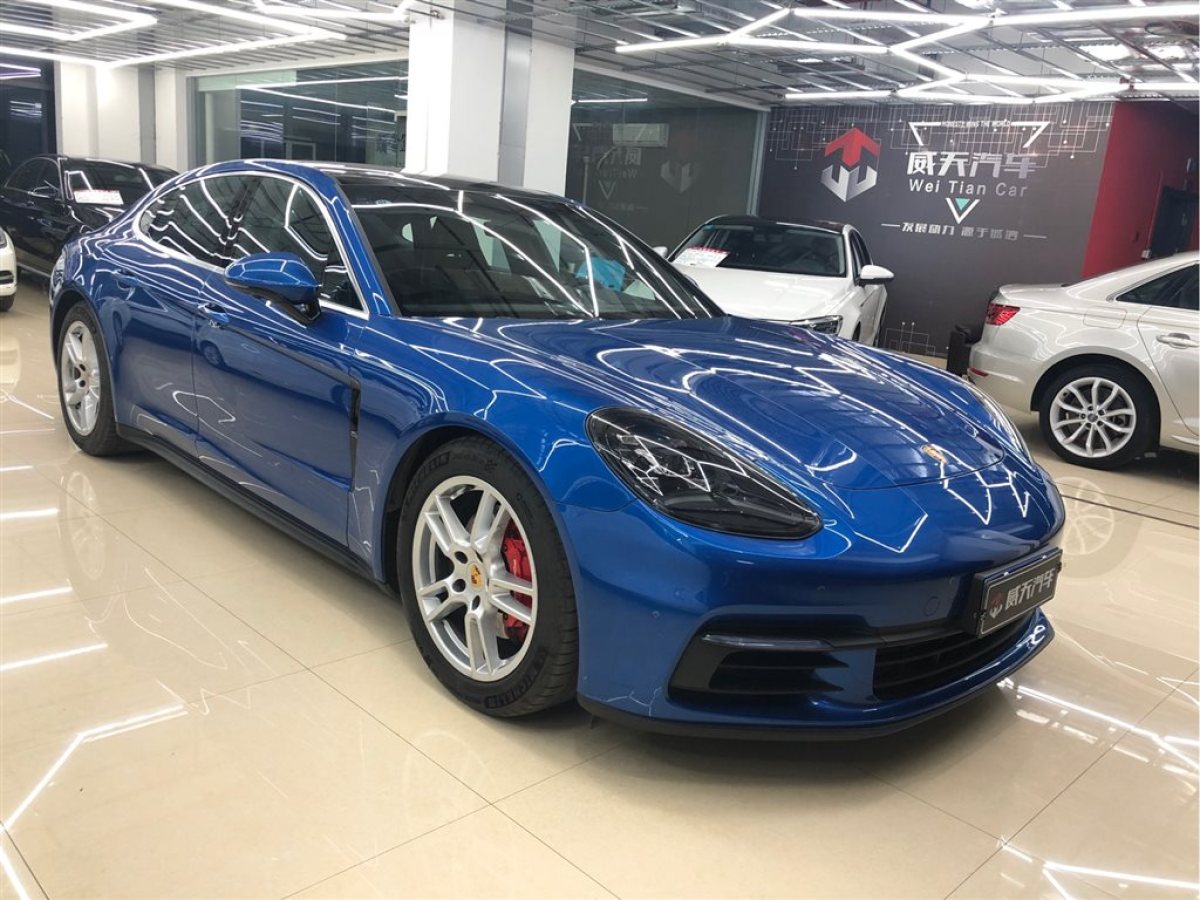 重慶2020年07月保時捷panamera2017款panamera4sportturismo30t藍色