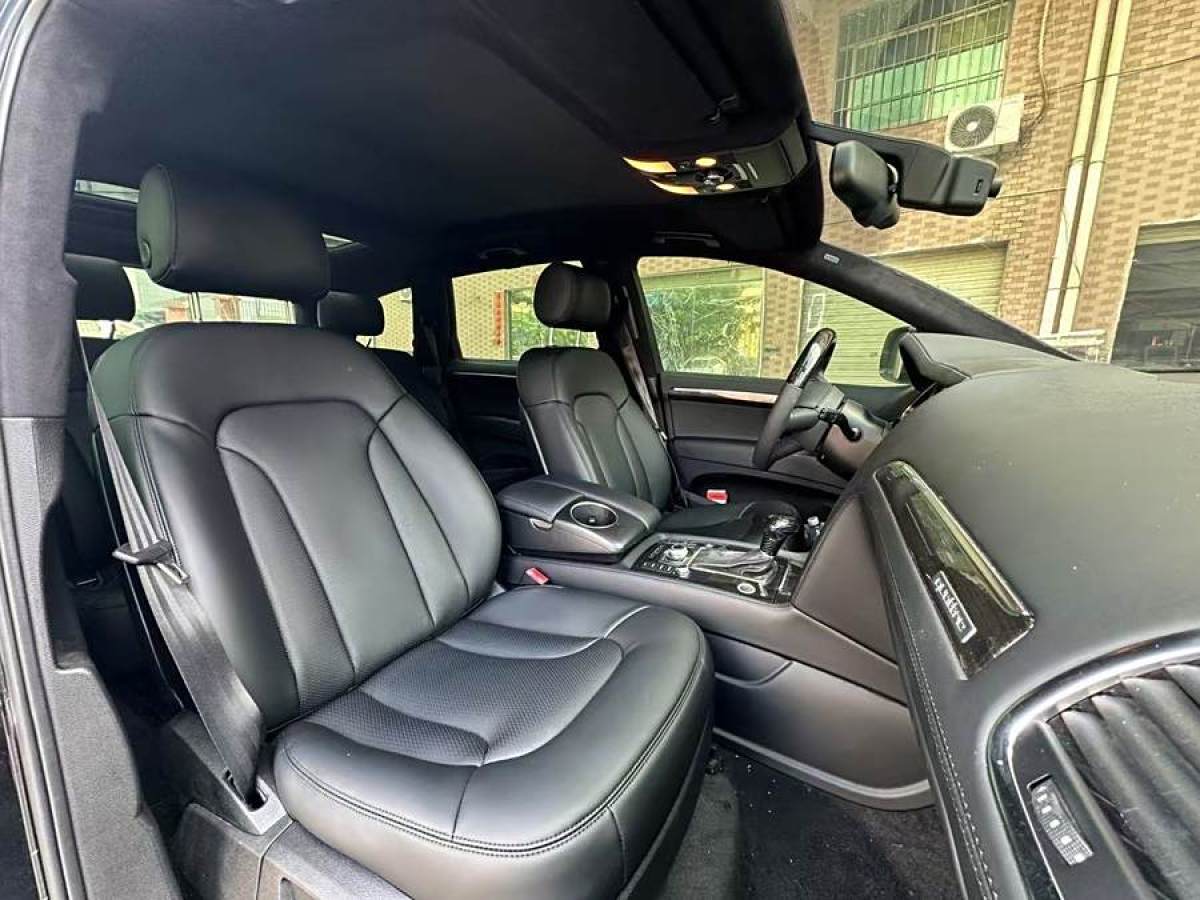 奧迪 奧迪Q7  2014款 35 TDI 運動型圖片