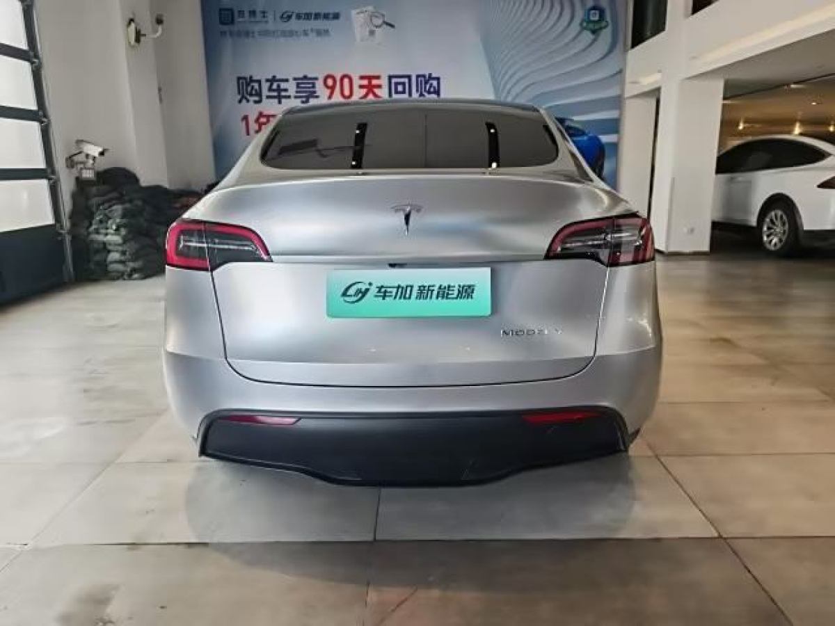 特斯拉 Model Y  2022款 改款 長(zhǎng)續(xù)航全輪驅(qū)動(dòng)版圖片