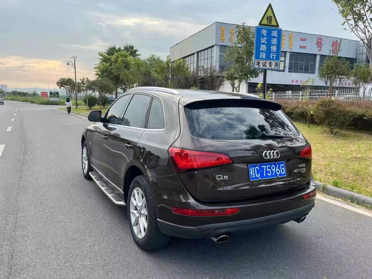 奧迪 奧迪Q7  2014款 Q7 中東版圖片