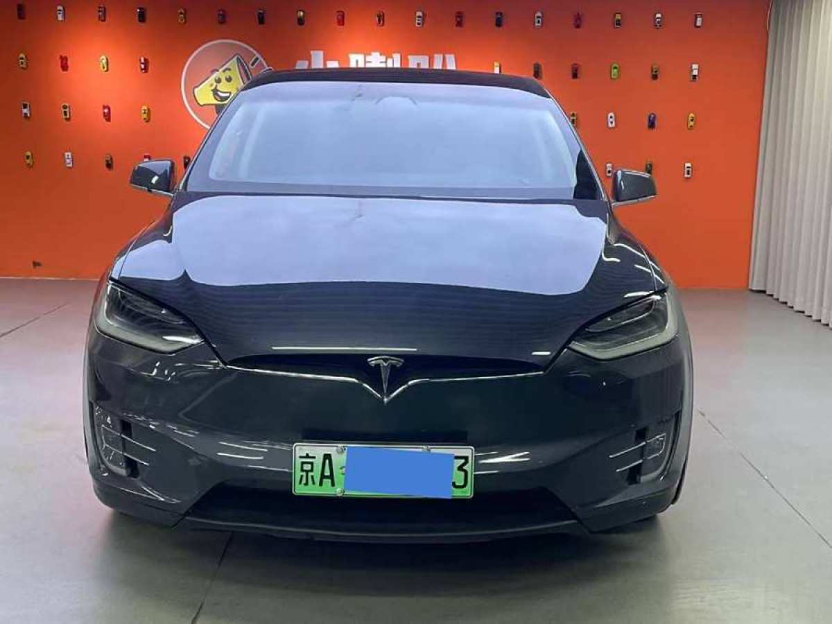 特斯拉 Model X  2016款 Model X 90D圖片