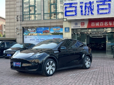 特斯拉 Model Y 后轮驱动版图片