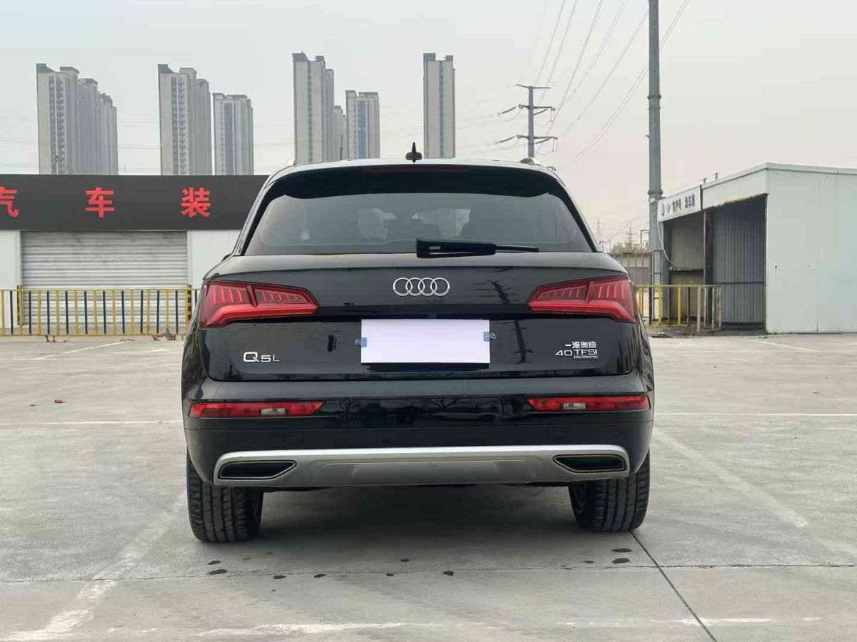 奧迪 奧迪Q3  2019款  35 TFSI 時尚動感型圖片