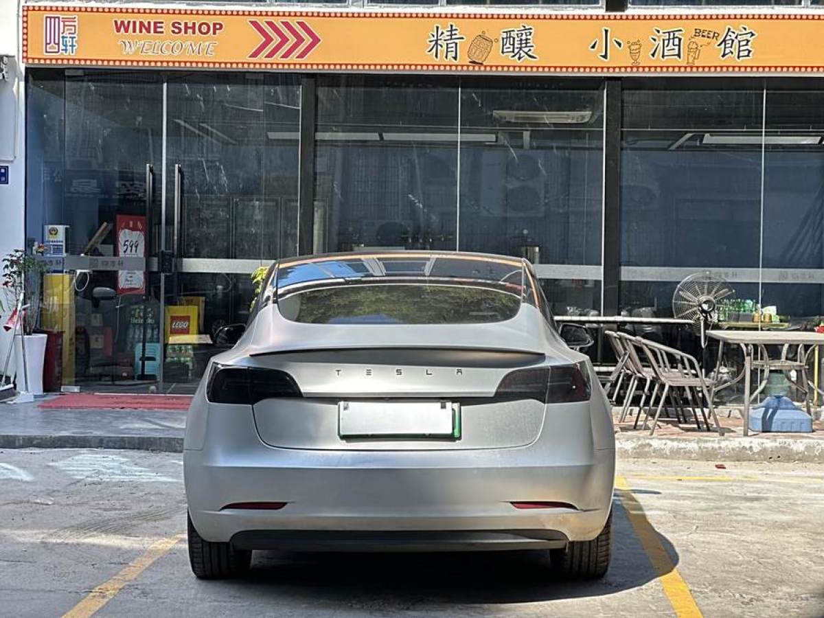 特斯拉 Model Y  2022款 改款 后輪驅(qū)動(dòng)版圖片