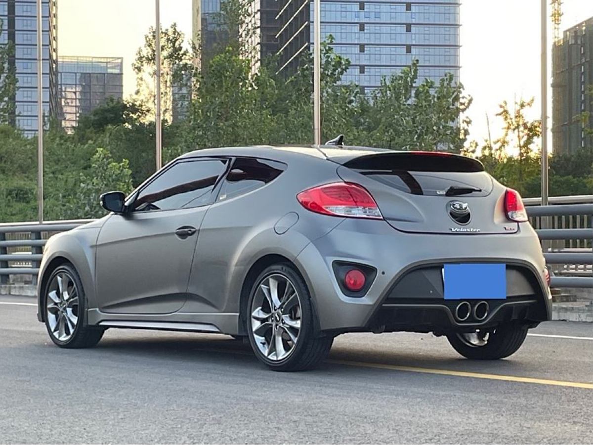 現(xiàn)代 Veloster飛思  2015款 1.6T 自動(dòng)豪華版圖片