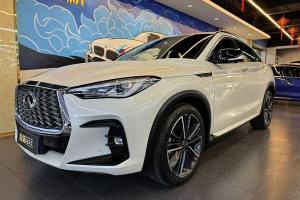 英菲尼迪QX55 英菲尼迪 2.0T 四驱耀动版