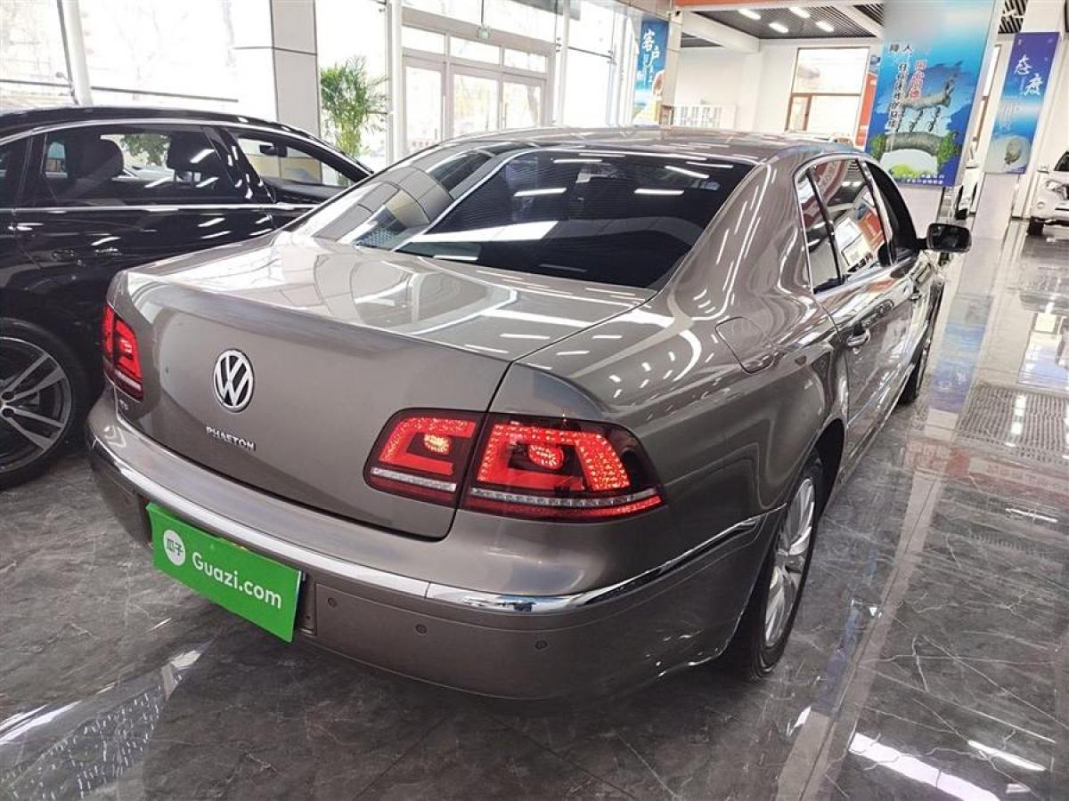 大眾 輝騰  2012款 3.0L 商務(wù)型圖片