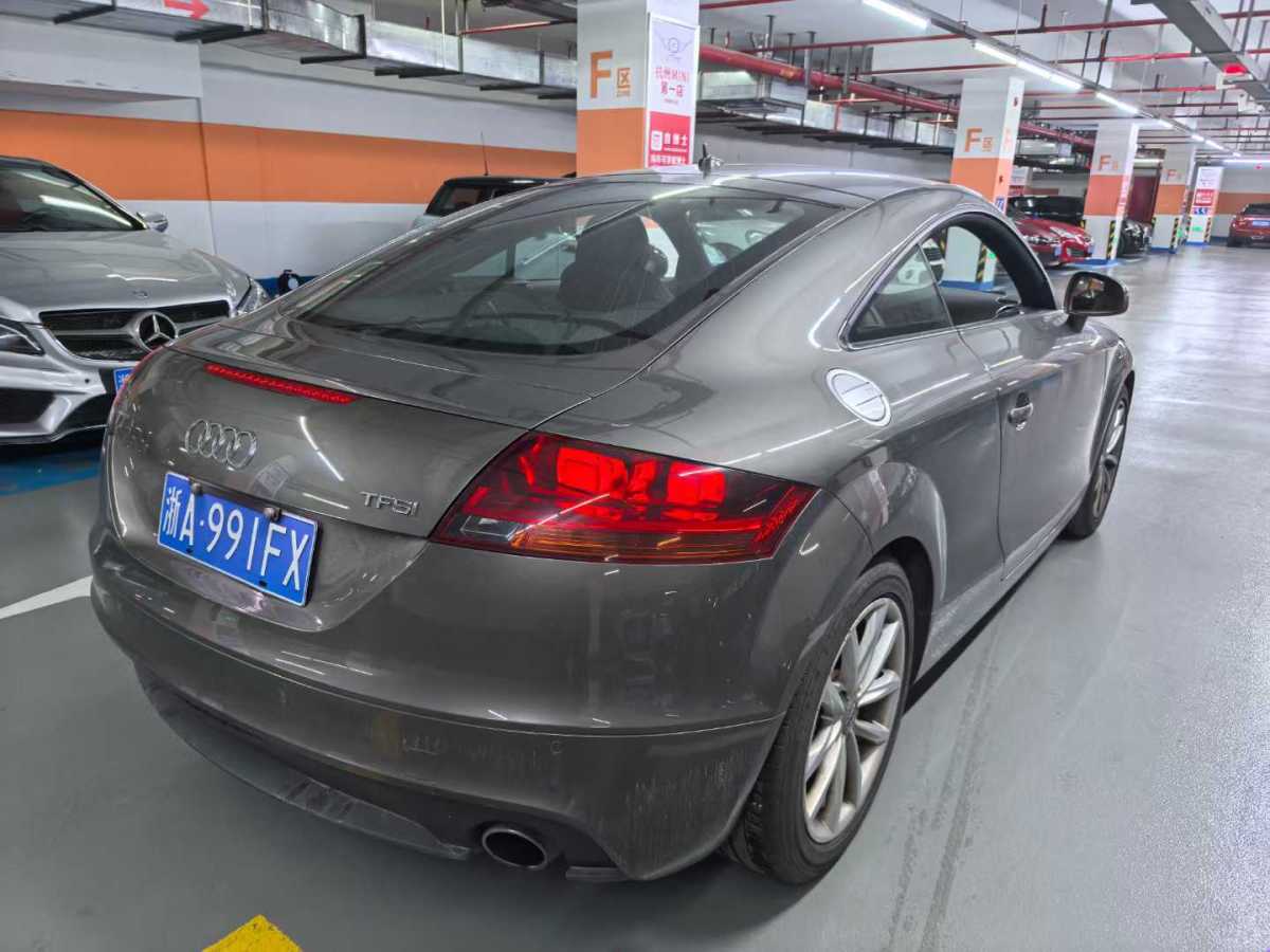 2011年10月奧迪 奧迪TT  2011款 TT Coupe 2.0TFSI