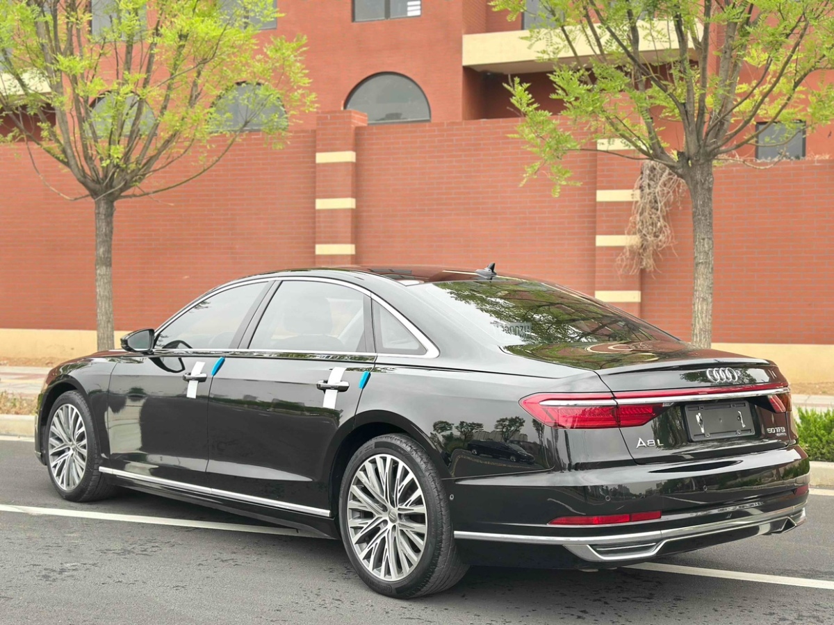 奧迪 奧迪A8  2019款 A8L 50 TFSI quattro 豪華型圖片