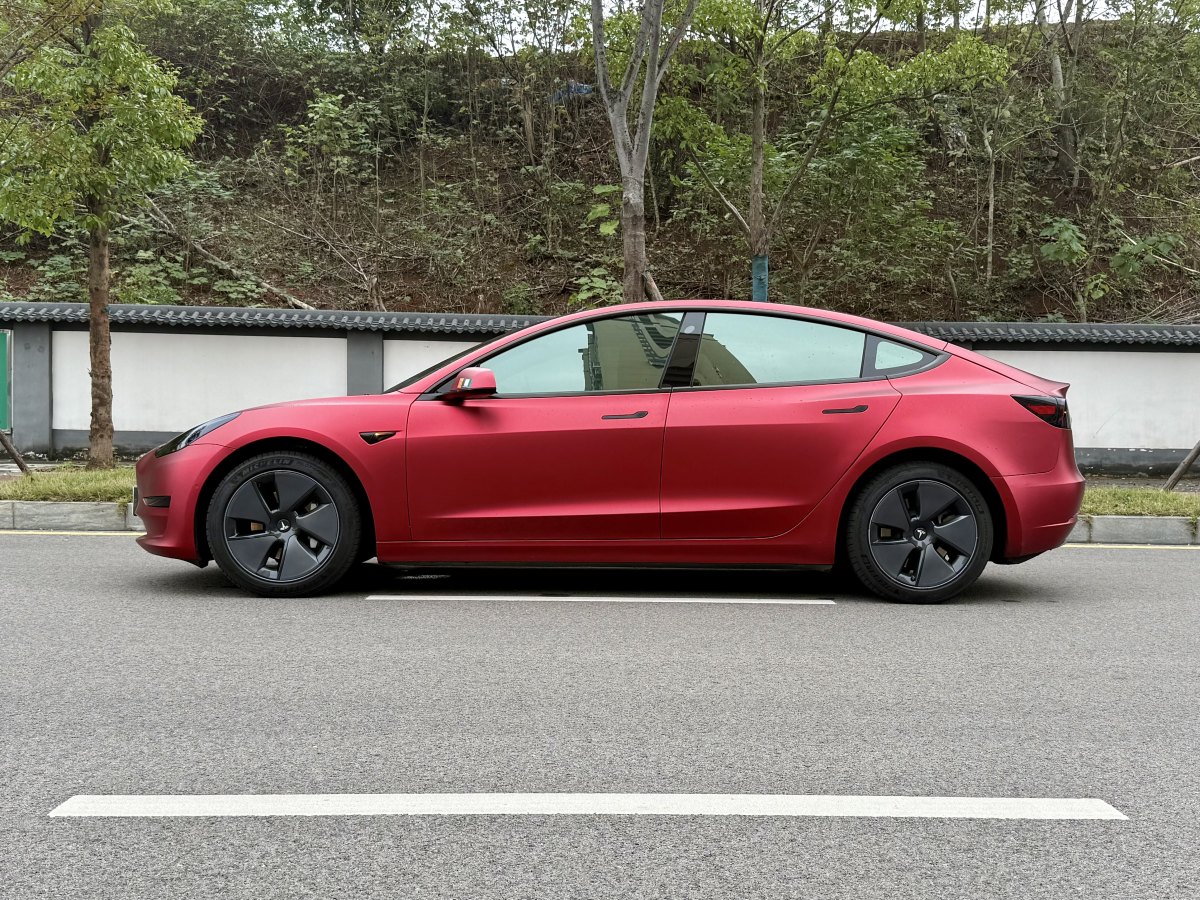 特斯拉 Model 3  2022款 改款 后輪驅(qū)動(dòng)版圖片