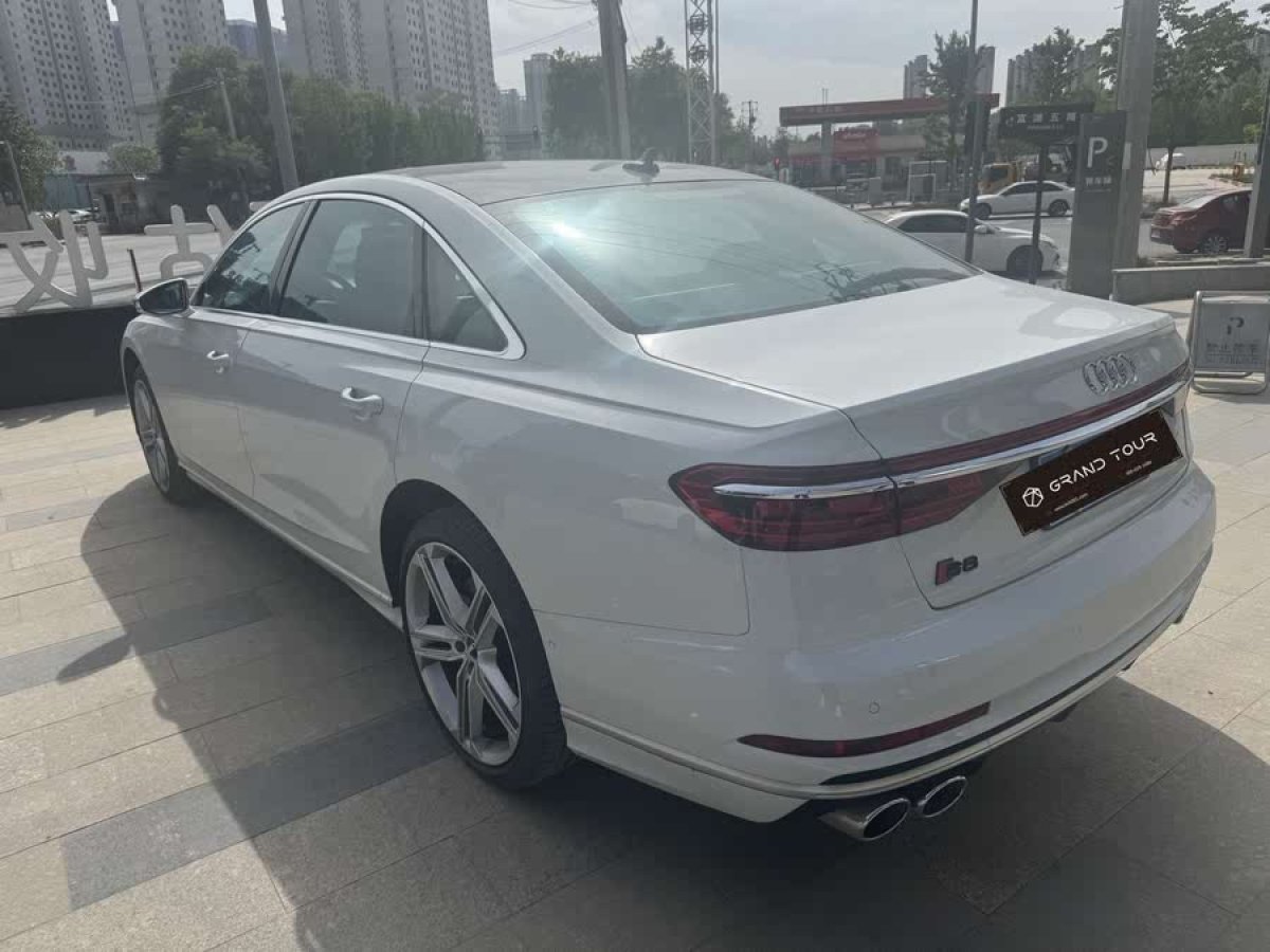 奧迪 奧迪S8  2023款 S8L 4.0TFSI quattro圖片