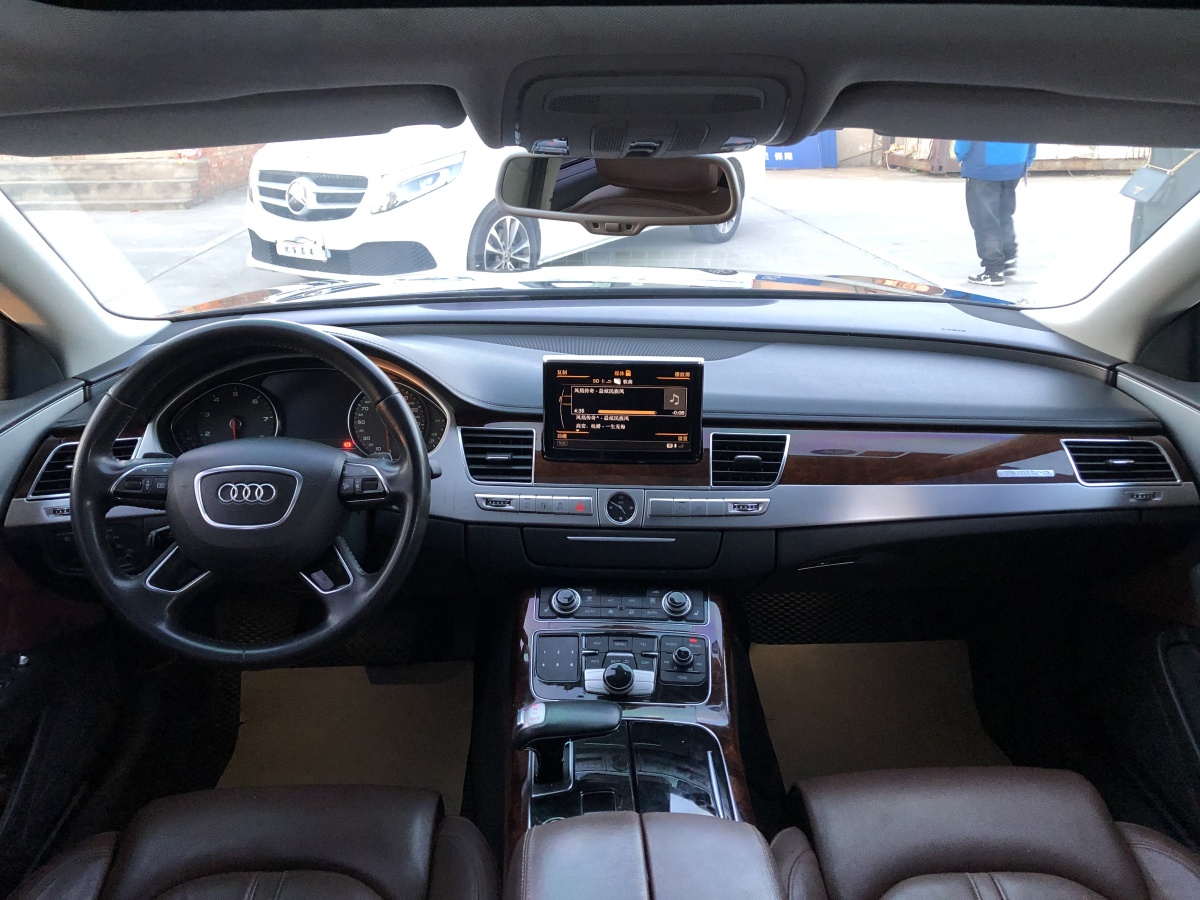 奧迪 奧迪A8  2013款 A8L 45 TFSI quattro舒適型圖片