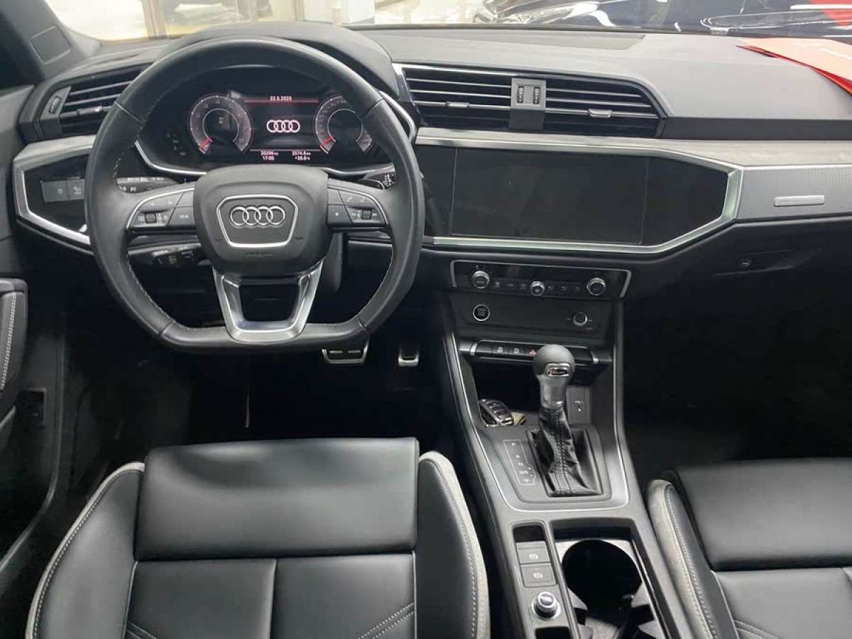 奧迪 奧迪Q3  2024款 35 TFSI 進取動感型圖片