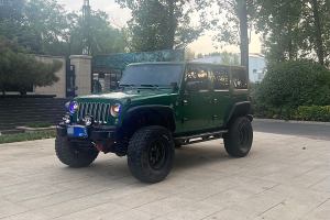 牧马人 Jeep 3.0L Sahara 四门舒享版