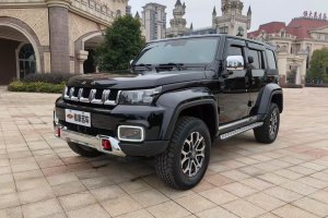 BJ40 北京  2.0T 自動(dòng)四驅(qū)城市獵人版尊享型