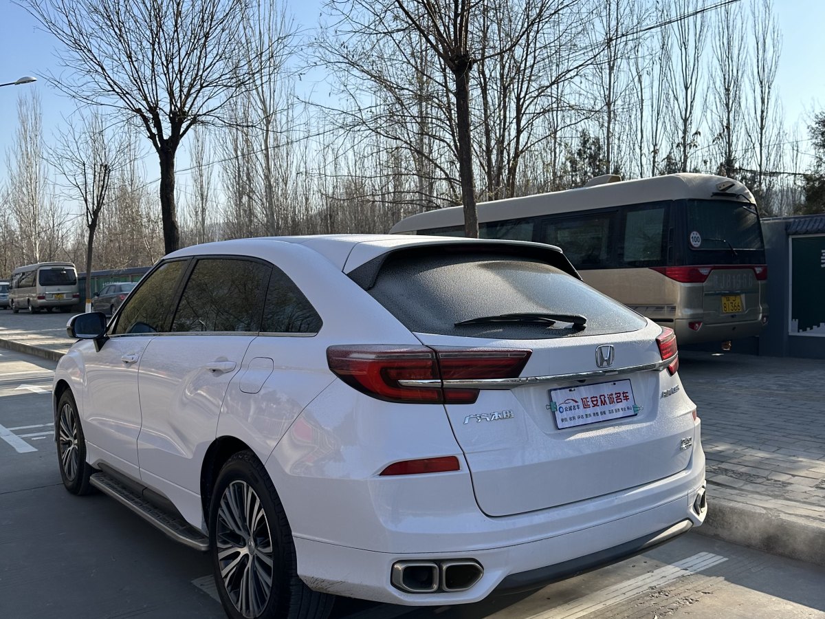 本田 冠道  2023款 240TURBO 兩驅(qū)智享版圖片