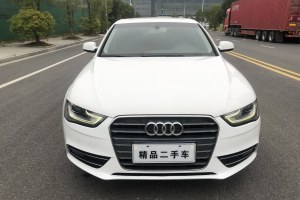 奥迪A4L 奥迪 35 TFSI 自动舒适型