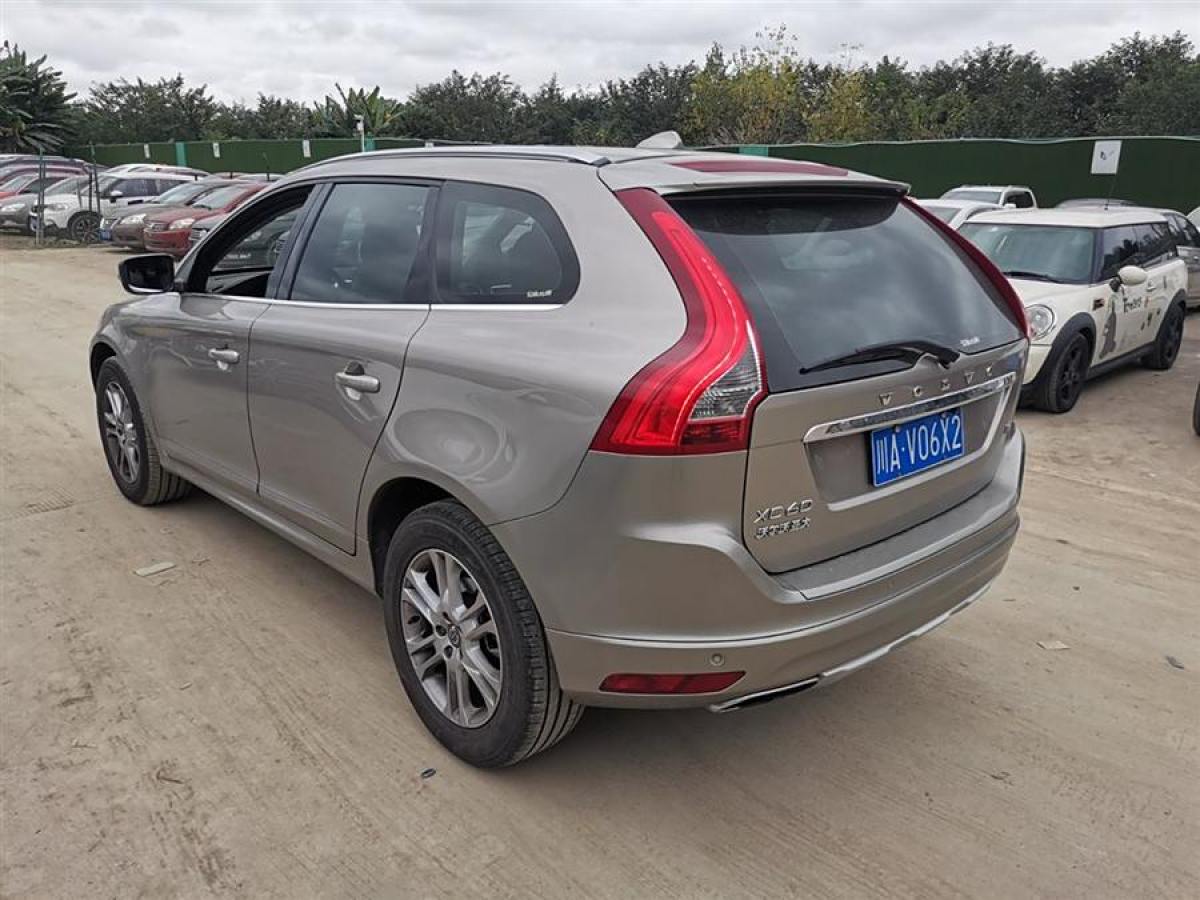 沃爾沃 XC60  2015款 T5 智進(jìn)版圖片