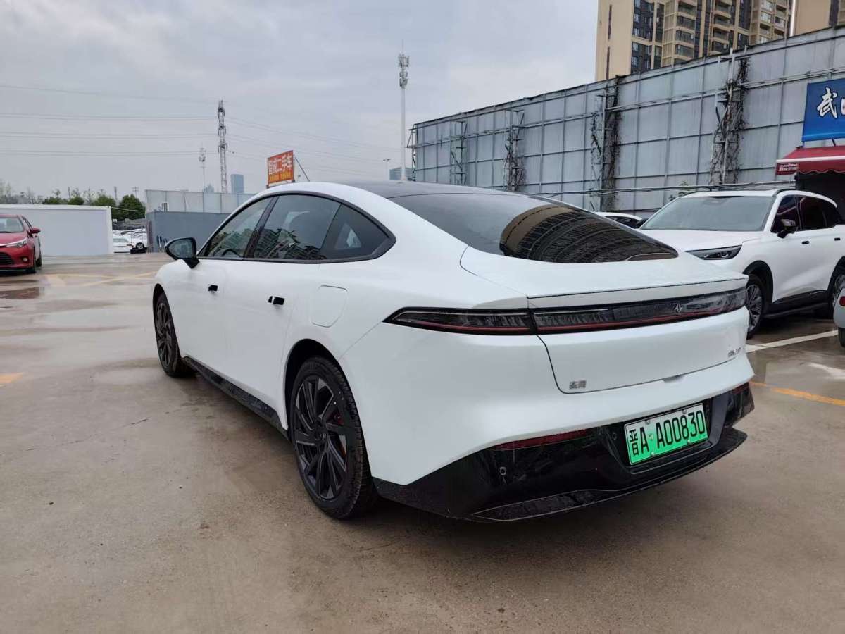 奕派 eπ007  2024款 純電 620如奕版圖片