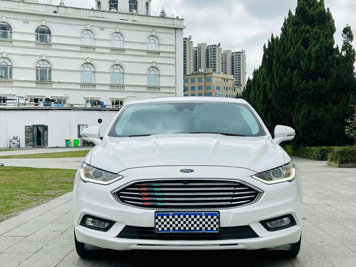 福特 蒙迪歐  2017款 改款 EcoBoost 180 時(shí)尚型圖片