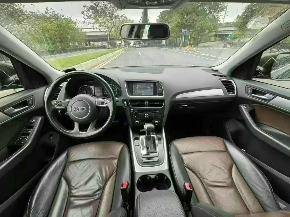 奧迪 奧迪Q5  2016款 40 TFSI 動(dòng)感型圖片