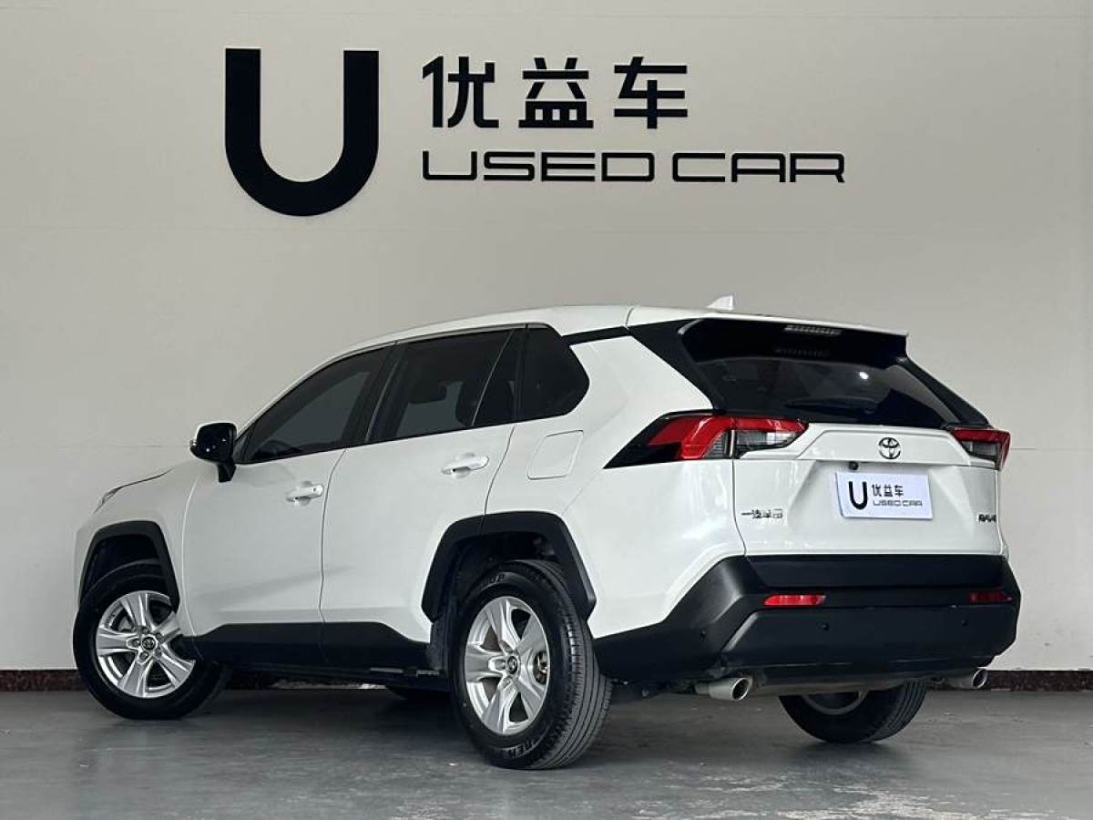 2022年11月豐田 RAV4榮放  2022款 2.0L CVT兩驅(qū)都市版