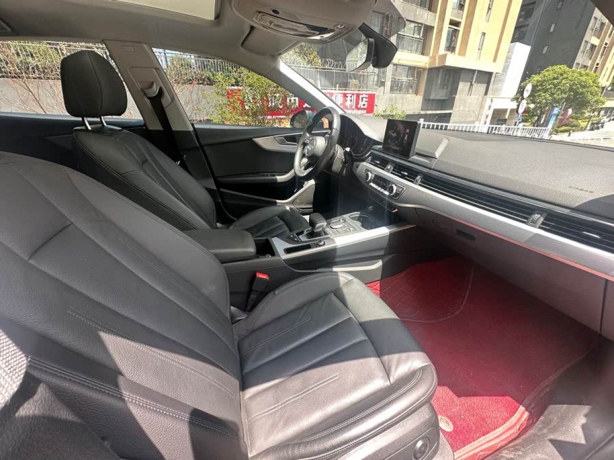 奧迪 奧迪A5  2019款 Sportback 40 TFSI 時尚型圖片