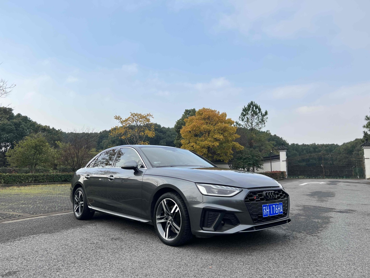 奧迪 奧迪A4L  2020款 40 TFSI 豪華動感型圖片