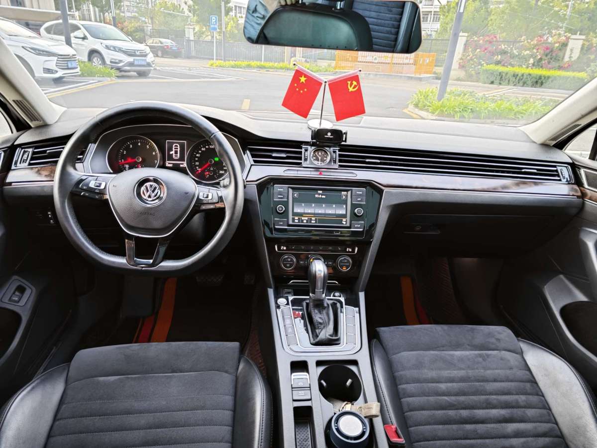 大眾 邁騰  2017款 330TSI DSG 豪華型圖片