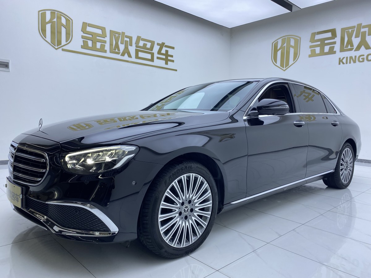 奔馳 奔馳E級(jí)  2023款 改款 E 300 L 豪華型圖片