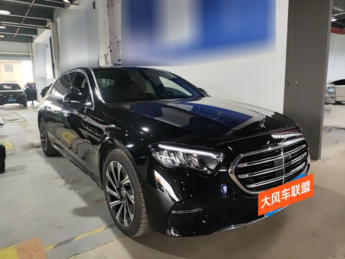 奔馳 奔馳E級(jí)  2019款 改款 E 300 L 豪華型圖片