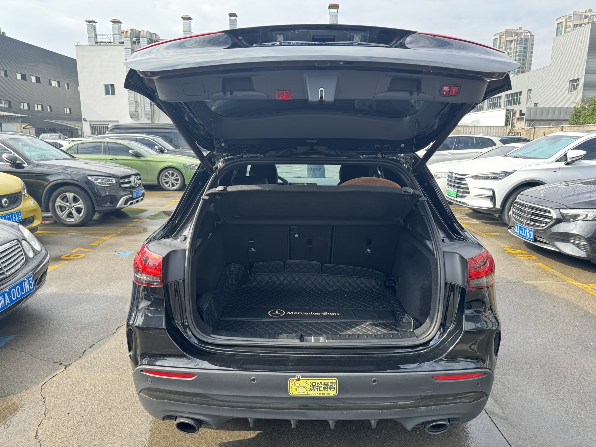 奔馳 奔馳GLA AMG  2021款 AMG GLA 35 4MATIC圖片