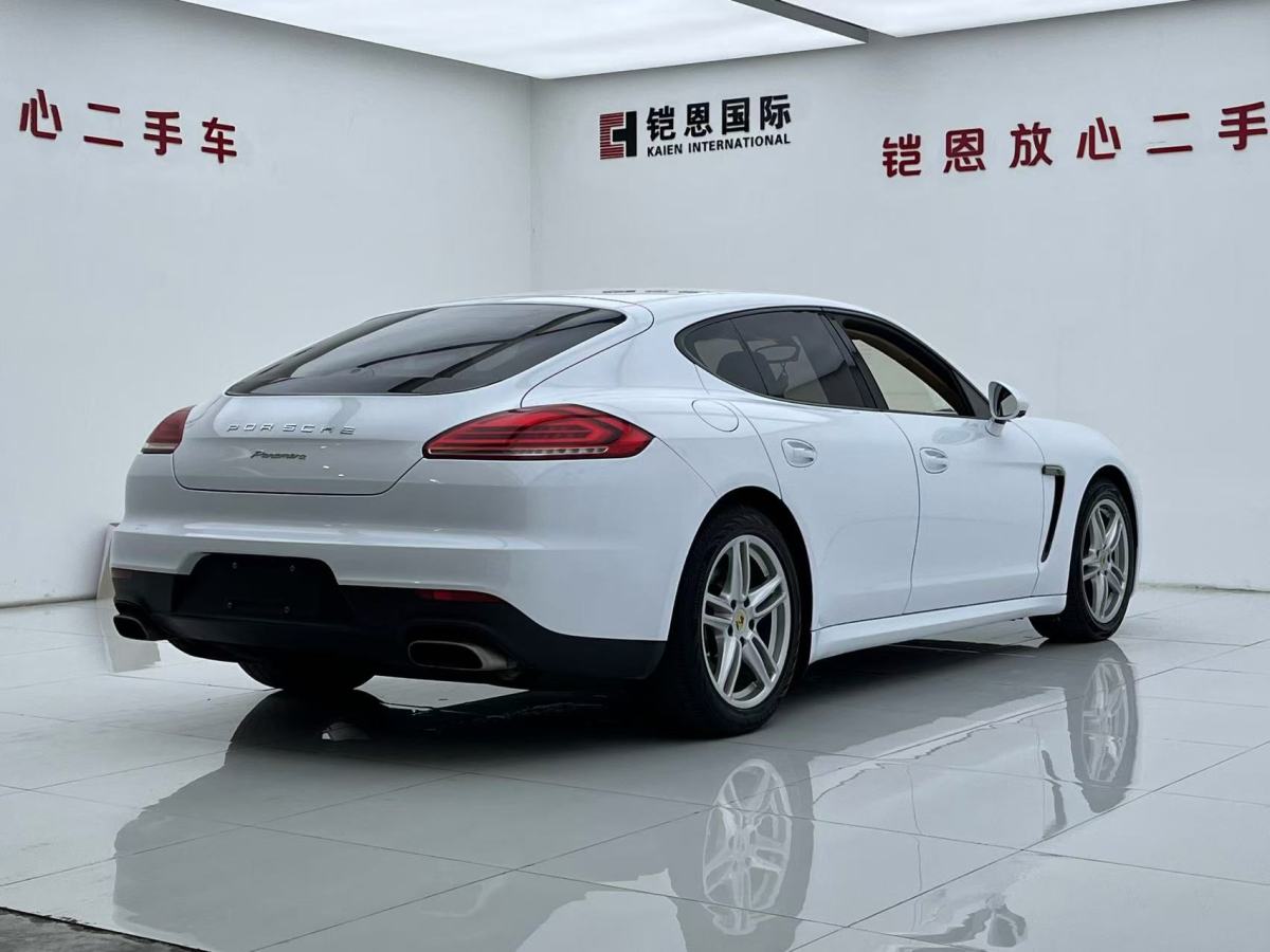 保時(shí)捷 Panamera  2014款 Panamera 4 3.0T圖片