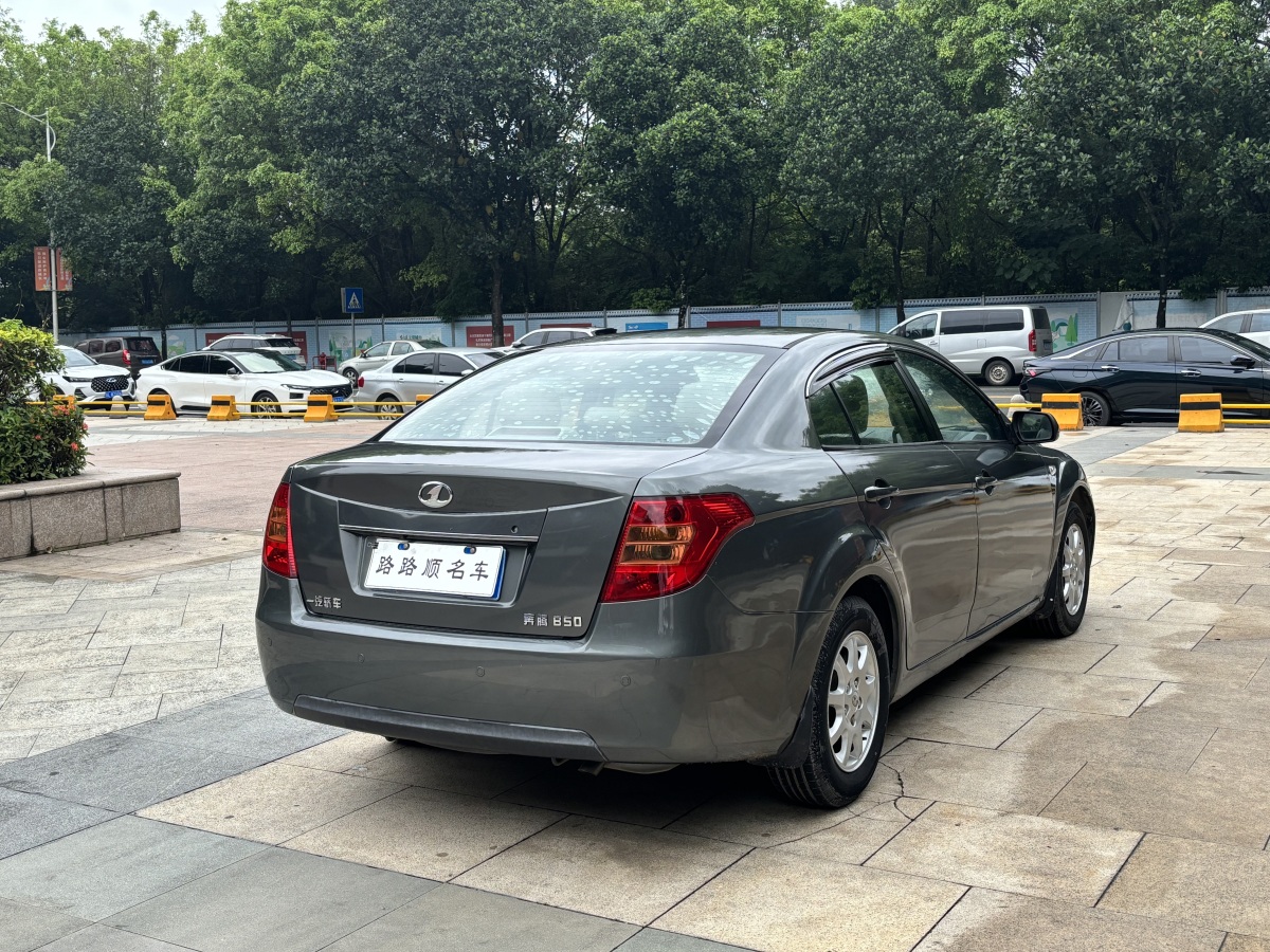 奔騰 B50  2011款 1.6L 手動豪華型圖片