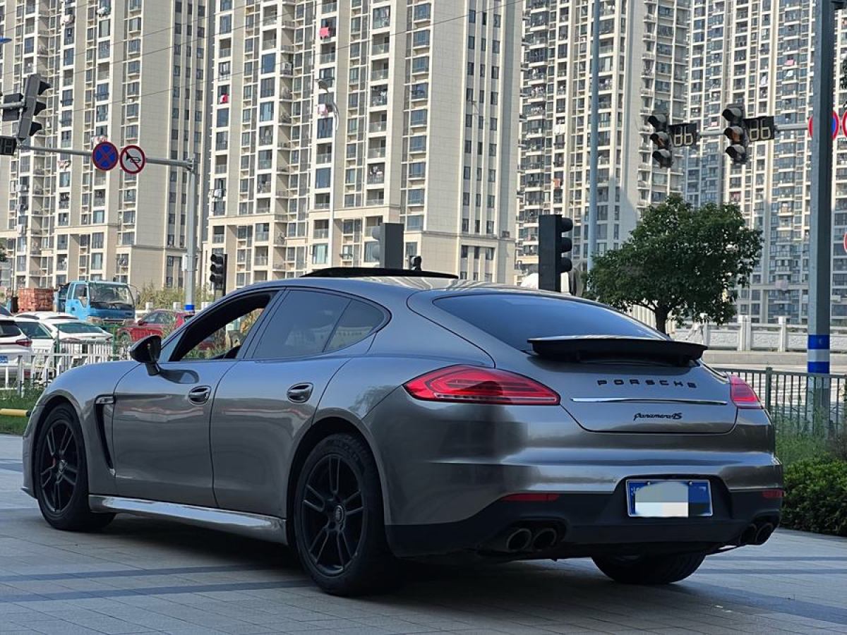 2012年10月保時(shí)捷 Panamera  2010款 Panamera 4 3.6L