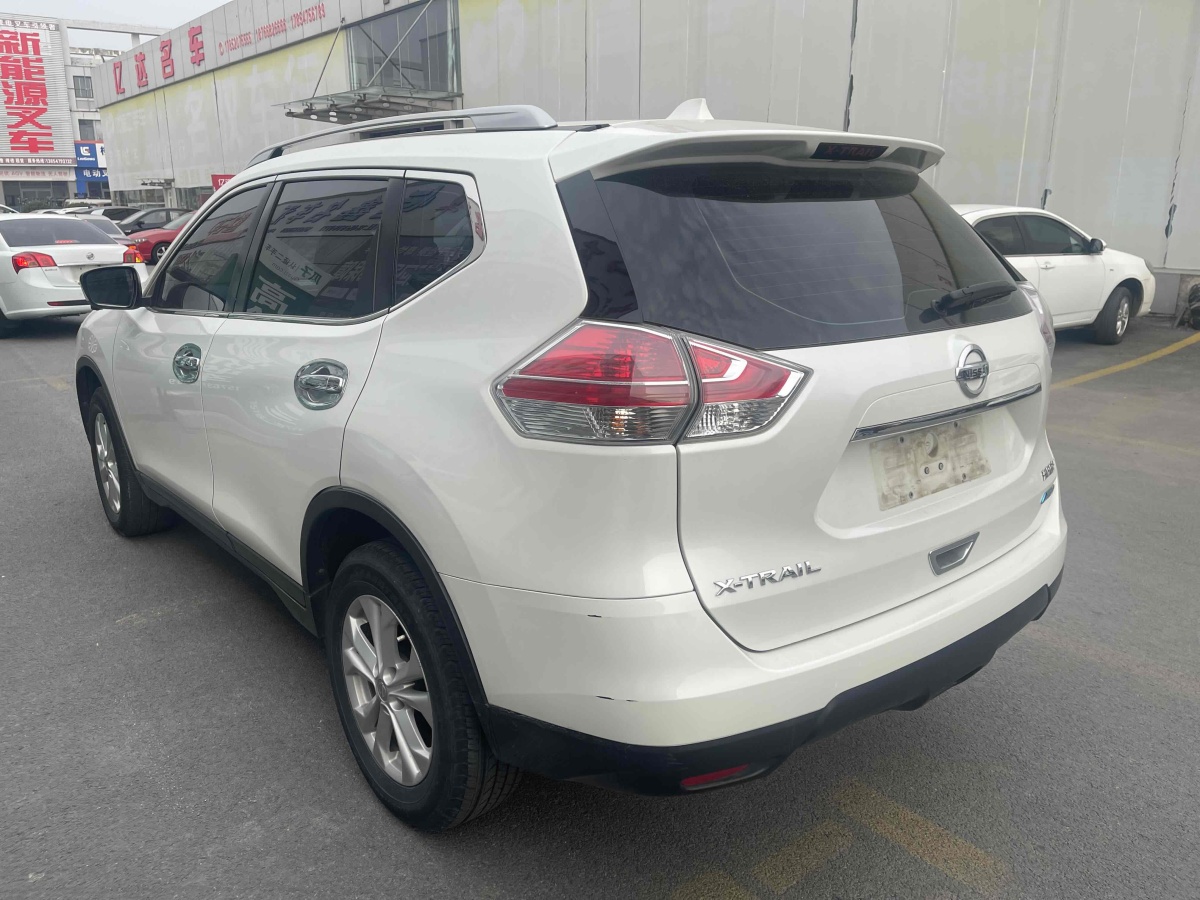 日產(chǎn) 奇駿  2015款 2.0L CVT舒適MAX版 2WD圖片